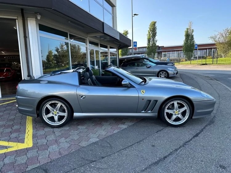 Ferrari 575 5,7 V12 Superamerica F1 540 ch — photo 5
