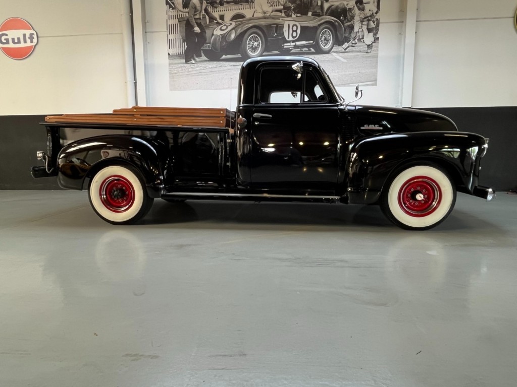 GMC 150 3,7l pick-up 3100 5 windows 100 ch — photo 19