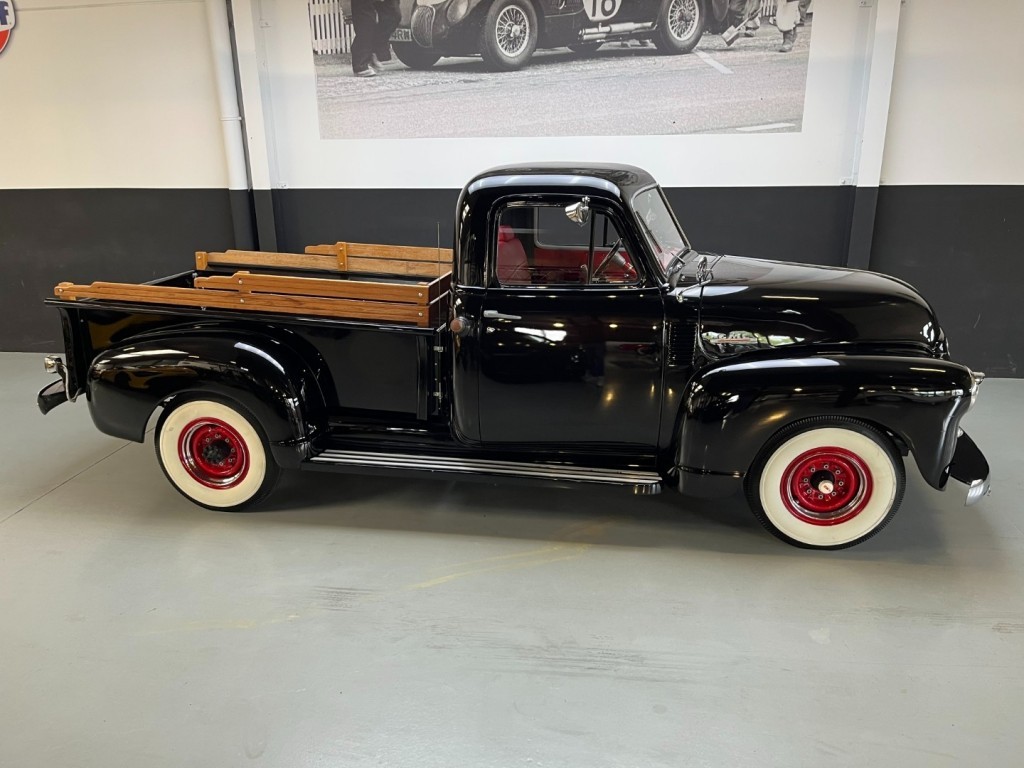 GMC 150 3,7l pick-up 3100 5 windows 100 ch — photo 23