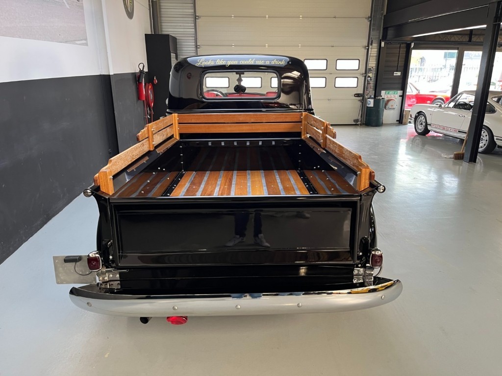 GMC 150 3,7l pick-up 3100 5 windows 100 ch — photo 28