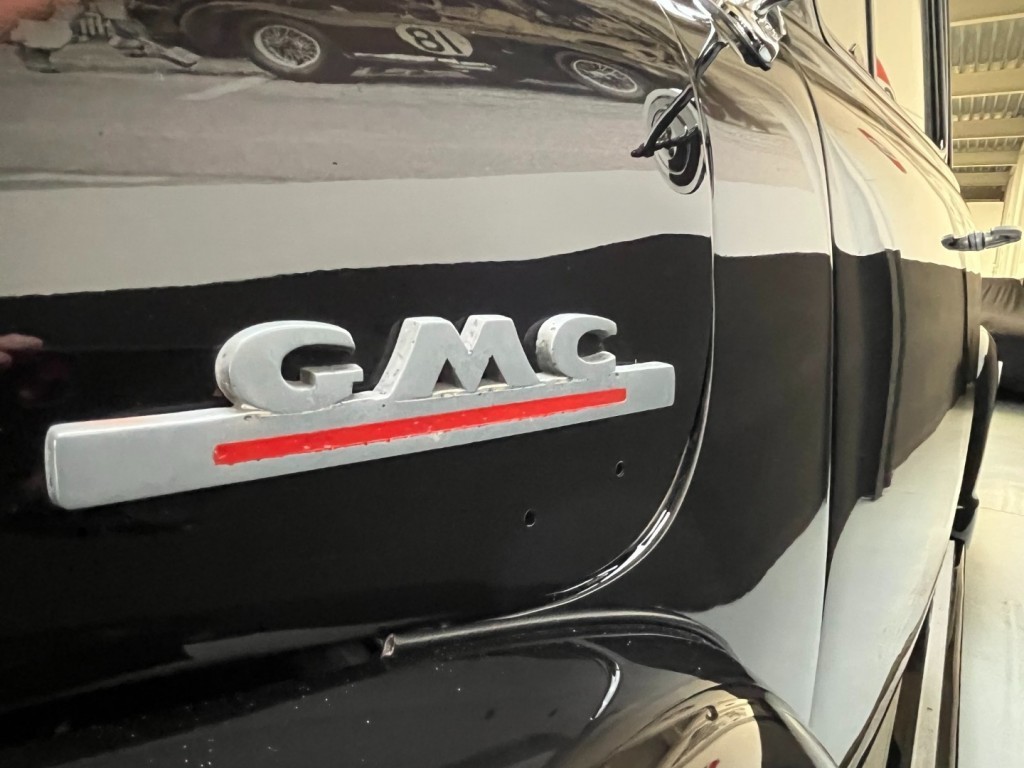 GMC 150 3,7l pick-up 3100 5 windows 100 ch — photo 40