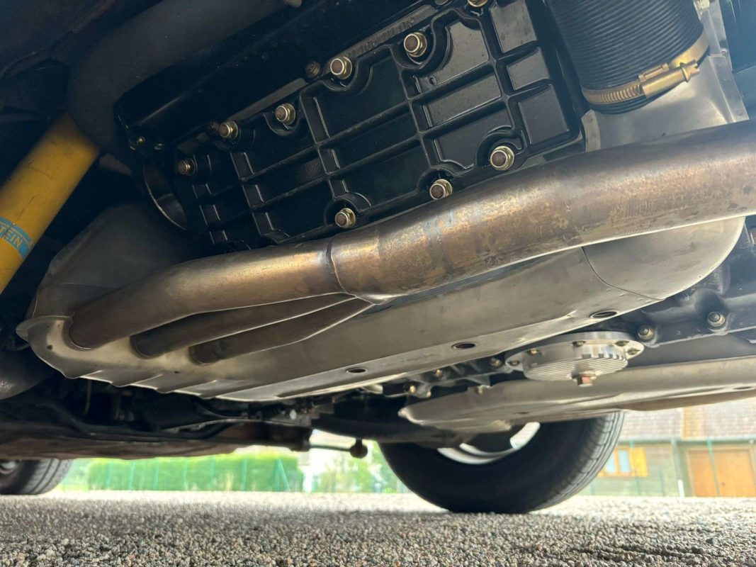 Porsche 911 2,4 L E 190 ch — photo 11