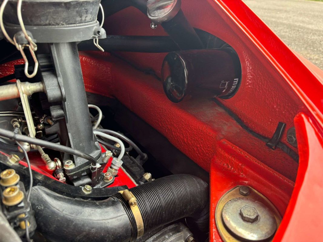 Porsche 911 2,4 L E 190 ch — photo 23