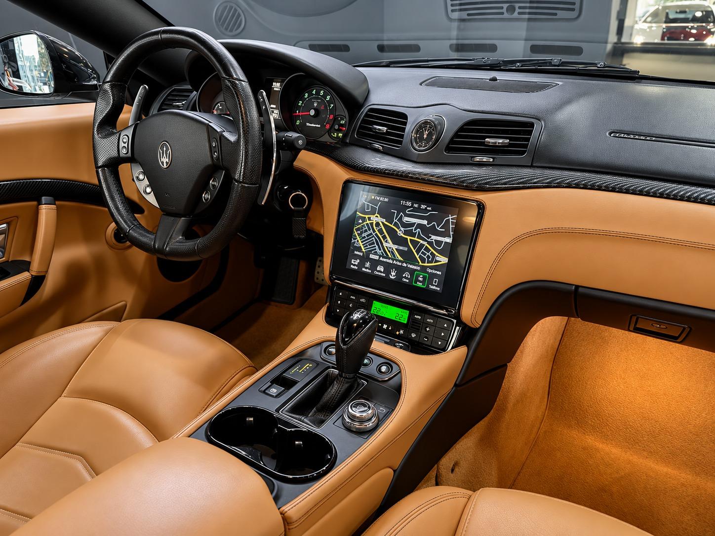 Maserati Granturismo 4,7 V8 MC Stradale 460 ch — photo 10
