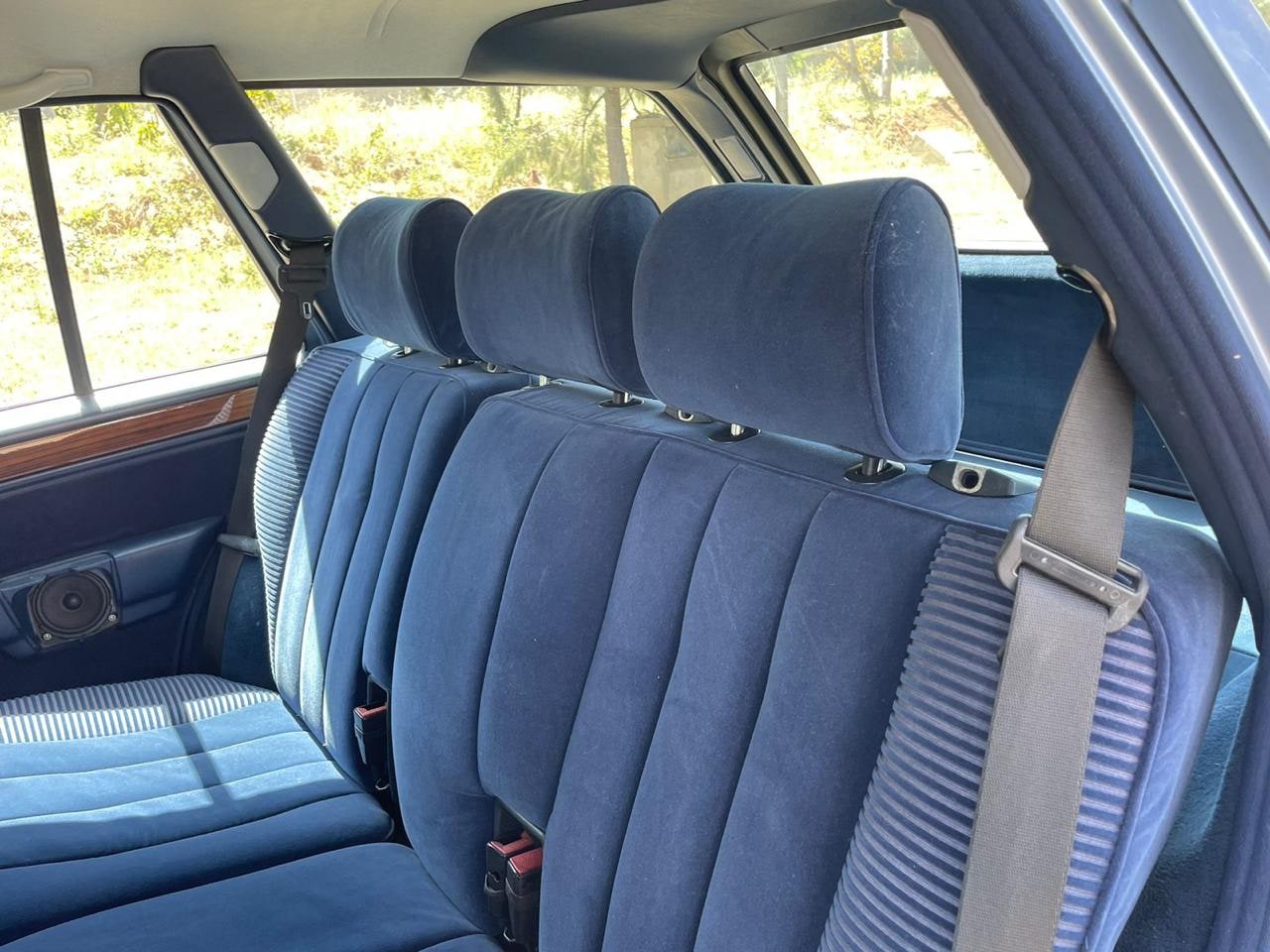 Mercedes 300 3.0 TE 180 ch — photo 4