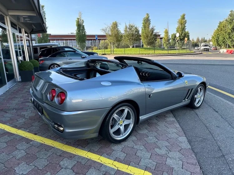 Ferrari 575 5,7 V12 Superamerica F1 540 ch — photo 7