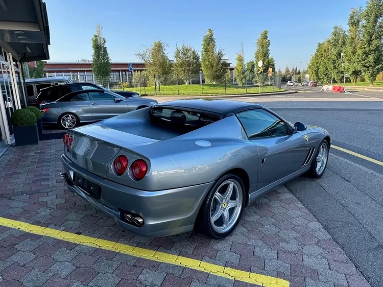 Ferrari 575 5,7 V12 Superamerica F1 540 ch — photo 8
