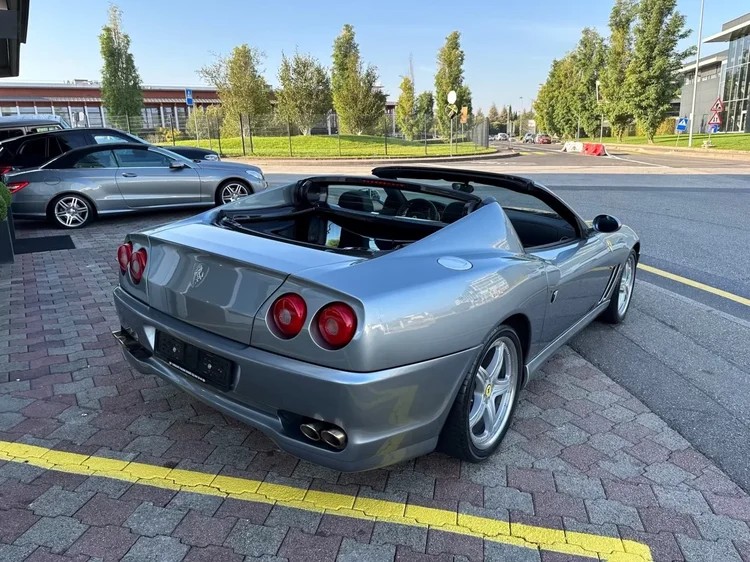 Ferrari 575 5,7 V12 Superamerica F1 540 ch — photo 9