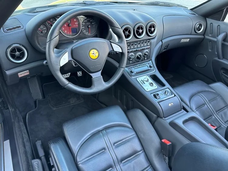 Ferrari 575 5,7 V12 Superamerica F1 540 ch — photo 12
