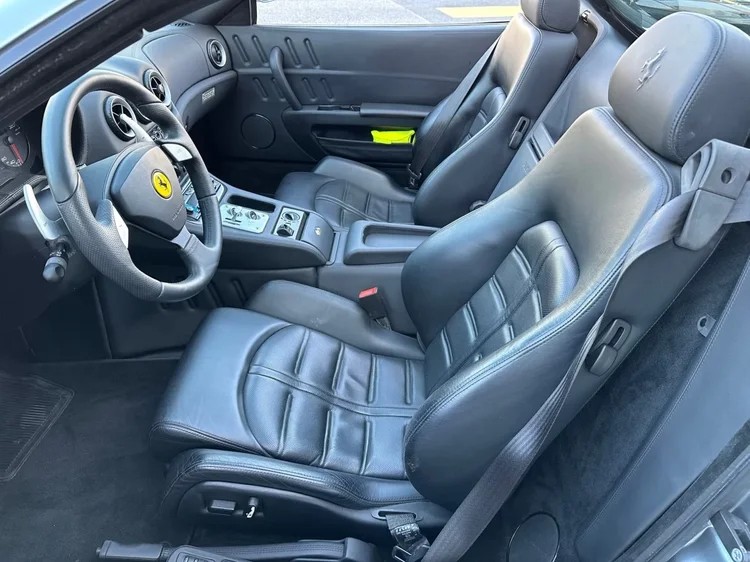 Ferrari 575 5,7 V12 Superamerica F1 540 ch — photo 13