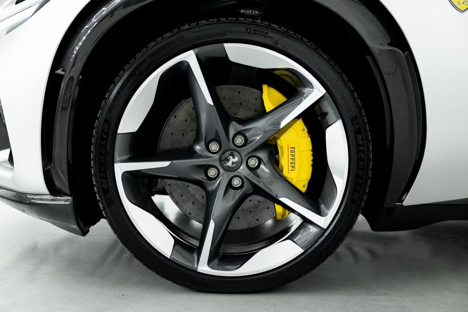 Ferrari Purosangue 6,5 V12 F1 725 ch — photo 6