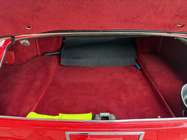 Ferrari 275 3,3 V12 GTB/4 300 ch — photo 13