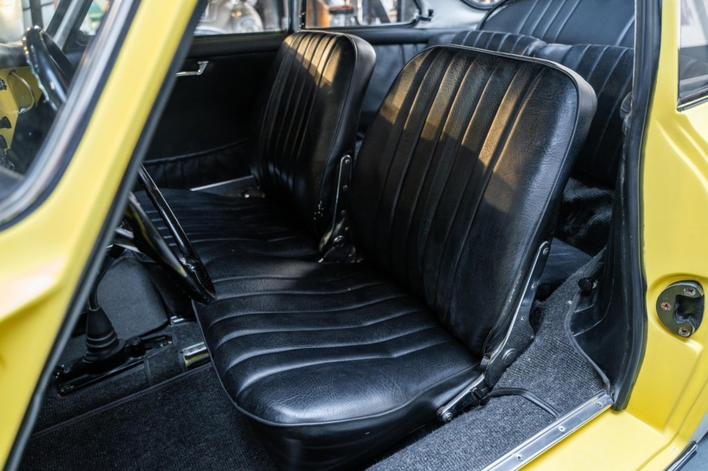 Porsche 356 1,6 B T6 Coupé 60 ch — photo 11