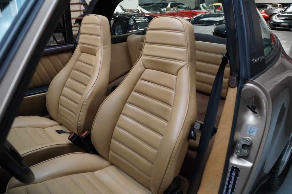 Porsche 911 3.0 SC Targa 204 ch — photo 8