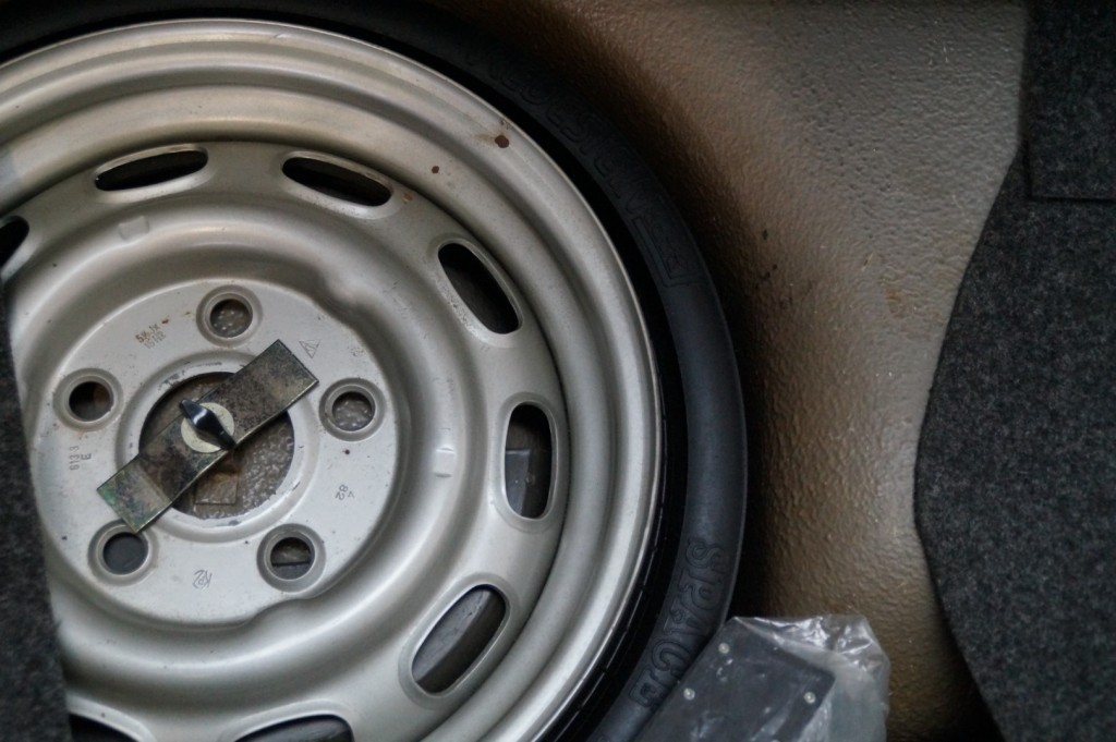 Porsche 911 3.0 SC Targa 204 ch — photo 16