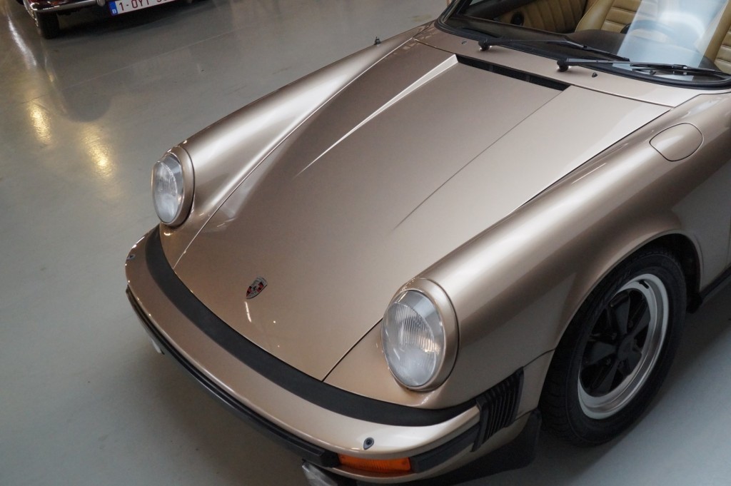 Porsche 911 3.0 SC Targa 204 ch — photo 49