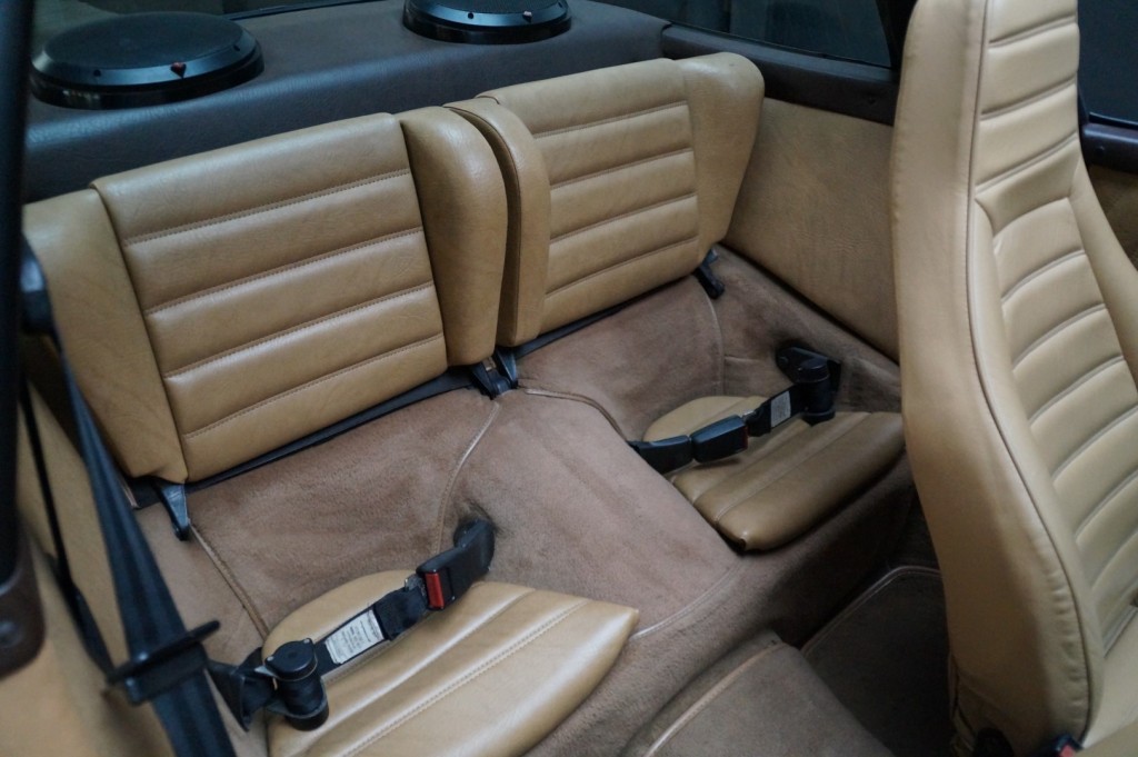 Porsche 911 3.0 SC Targa 204 ch — photo 58