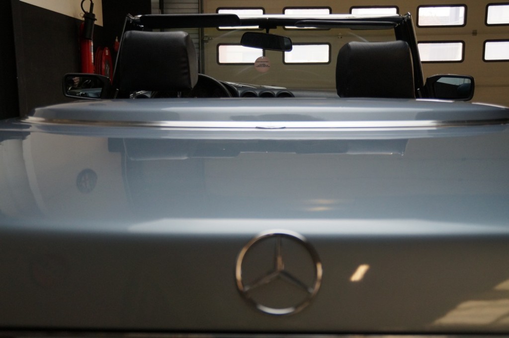 Mercedes-Benz 500 5,0 V8 SL R107 245 ch — photo 27