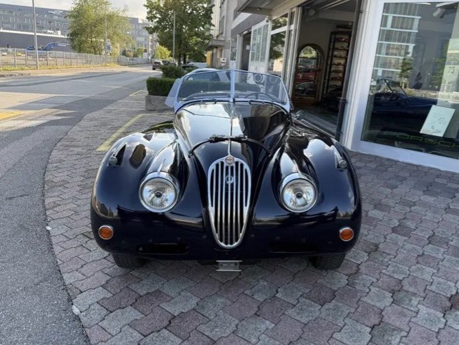 Jaguar XK 3,4 140 Roadster 190 ch — photo 3