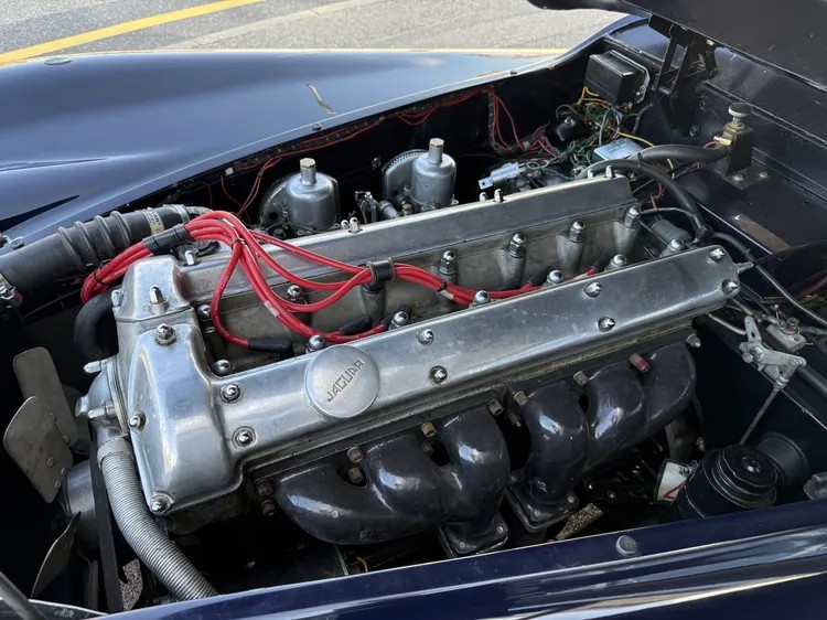 Jaguar XK 3,4 140 Roadster 190 ch — photo 11
